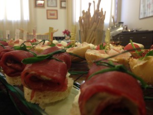 Gran buffet di finger food